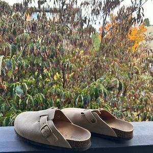 Dr. Scholl’s Tan Suede Clogs — make an offer!